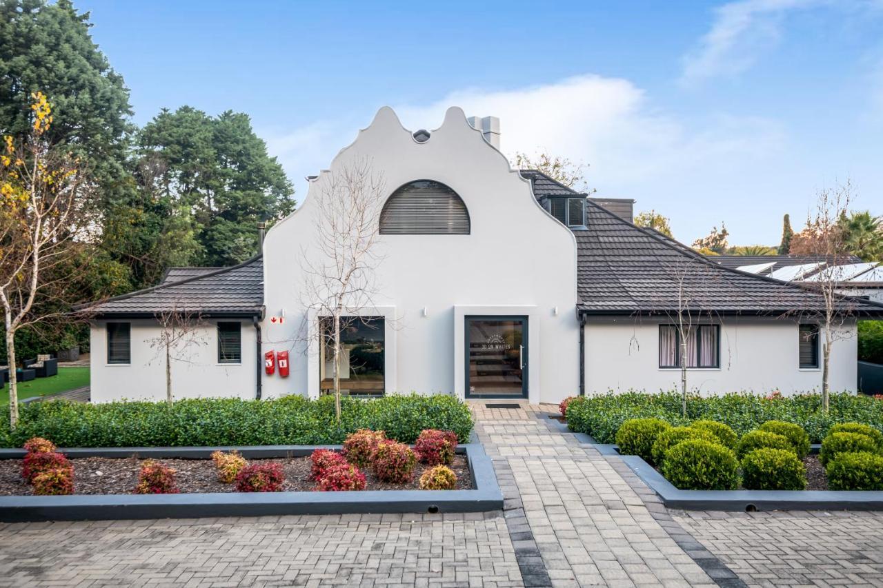 30 On Whites Guesthouse Блумфонтейн Екстер'єр фото