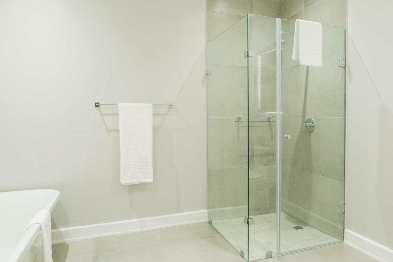 30 On Whites Guesthouse Блумфонтейн Екстер'єр фото