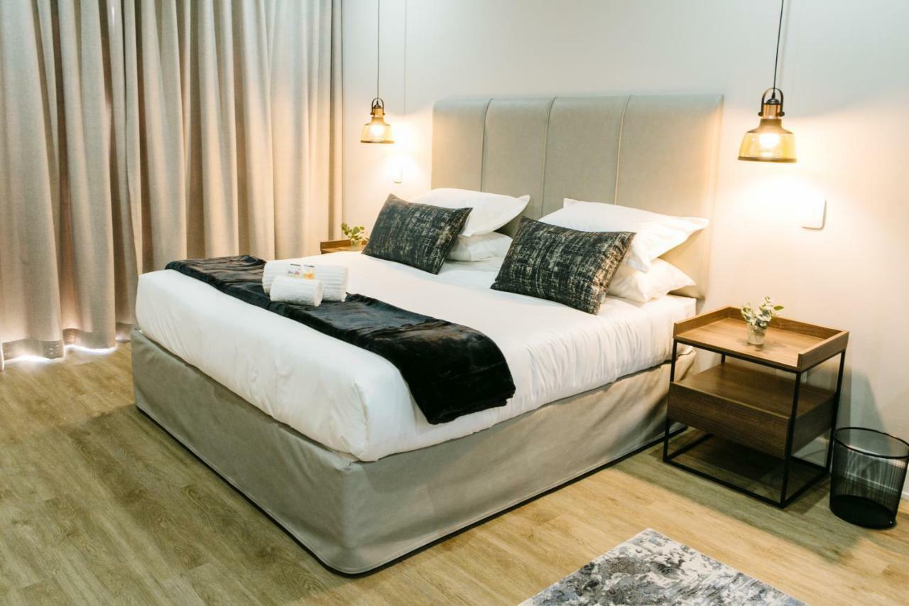 30 On Whites Guesthouse Блумфонтейн Екстер'єр фото